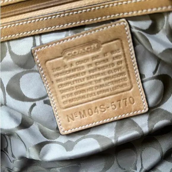 Coach  X-Large Leather Soho Shoulder Bag Y2K Buckle - Picture 4 of 5